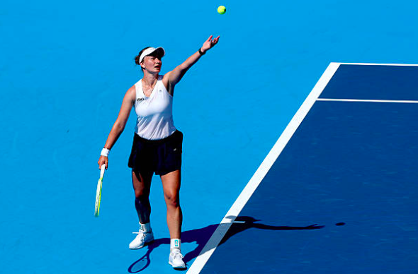 Barbora Krejcikova compitiendo en Cincinnati 2025