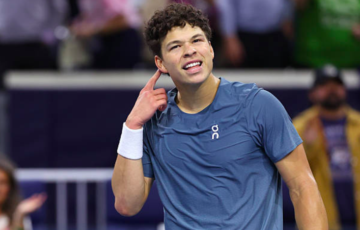 Ben Shelton célèbre son titre au tournoi de Dallas 2026. Source: Getty