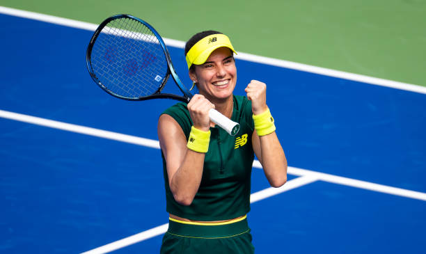 Sorana Cirstea celebrando una victoria. Getty Images.