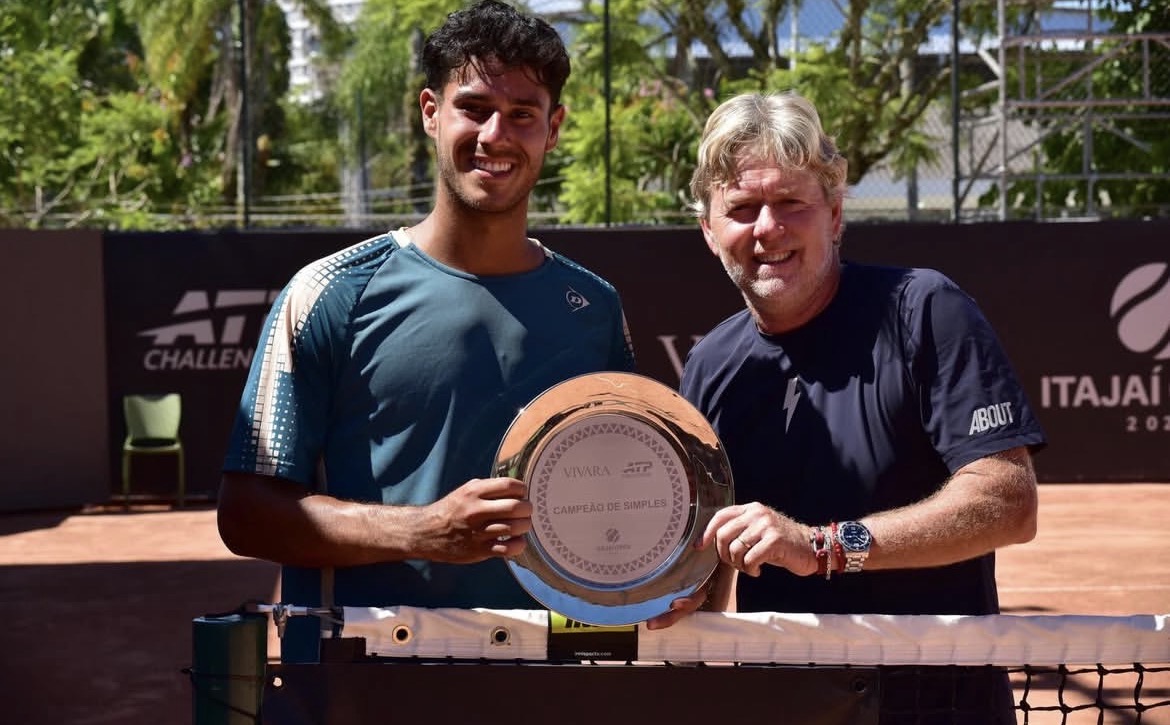 Andrés Schneiter mete a Daniel Vallejo en el top100. Fuente: IG