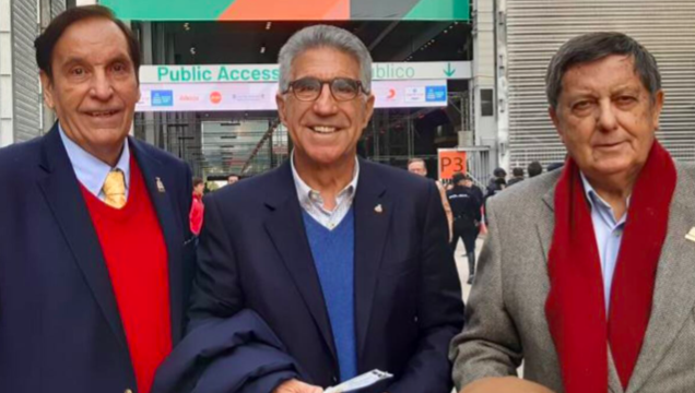 Juan Gisbert with Manuel Orantes and Lis Arilla. Source: Getty