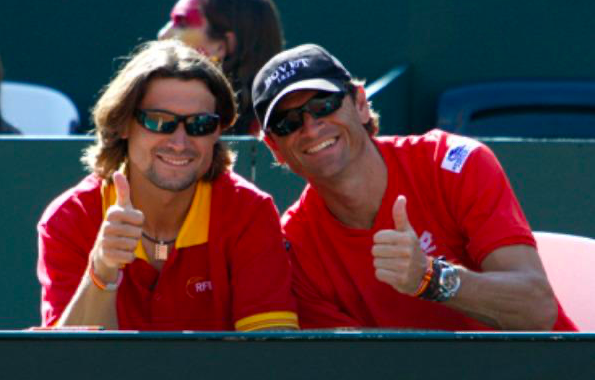 Javier Ferrer junto a David Ferrer en una Copa Davis. Fuente: Getty