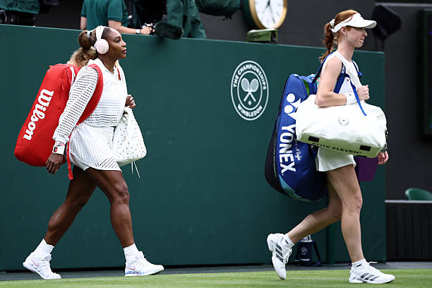Maya Joint junto a Serena Williams en Wimbledon 2026.
