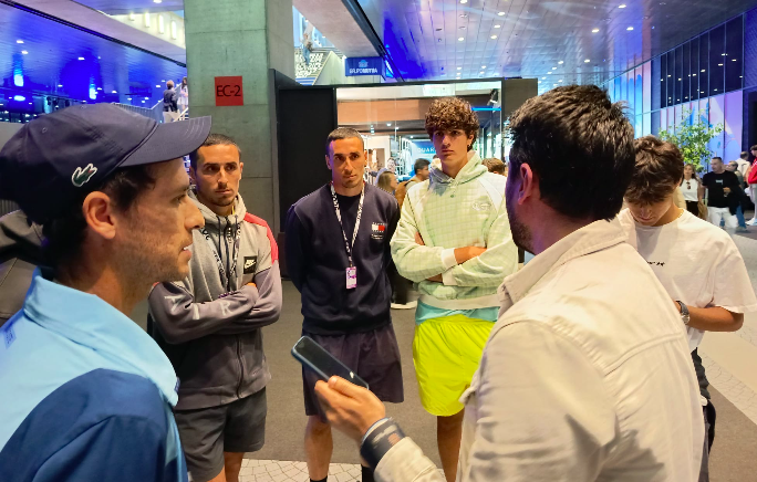 FERNANDO MURCIEGO entrevista a los sparrings del Mutua Madrid Open.