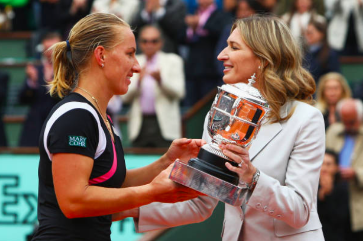 Svetlana Kuznesova with her title at Roland Garros. Source: Getty
