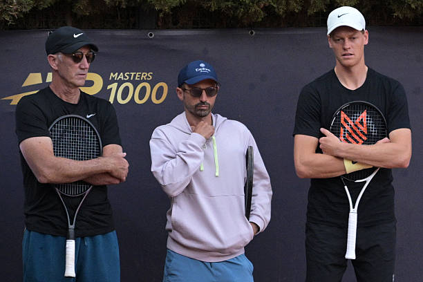 Vagnozzi, Cahill y Sinner en 2026.