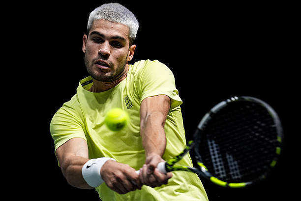 Alcaraz non ha mai trovato il feeling con i suoi colpi oggi a Parigi. Fonte: Getty