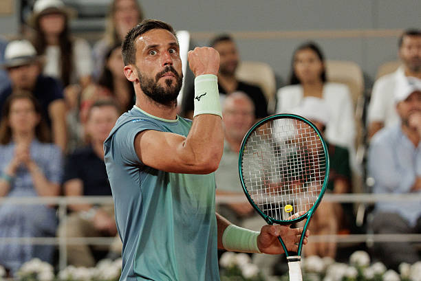 Damir Dzumhur at the past Roland Garros.