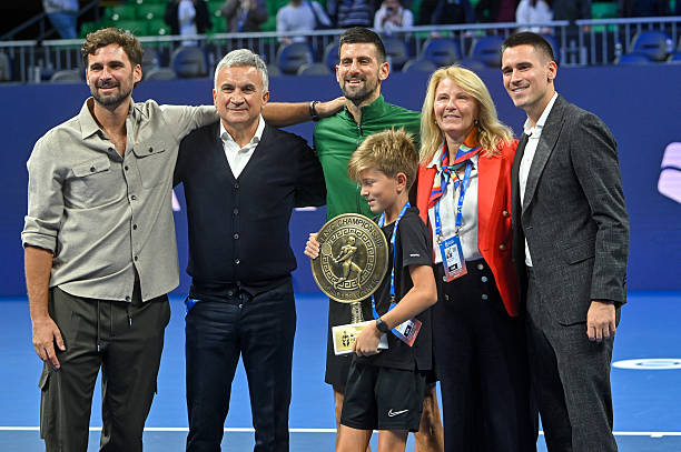 La familia de Novak, tras el título en Atenas. Fuente: Getty