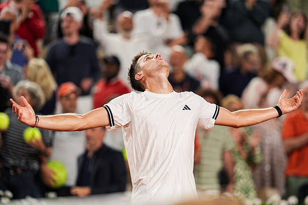 Jakub Mensik's feat at Roland Garros 2026. Photo: gettyimages