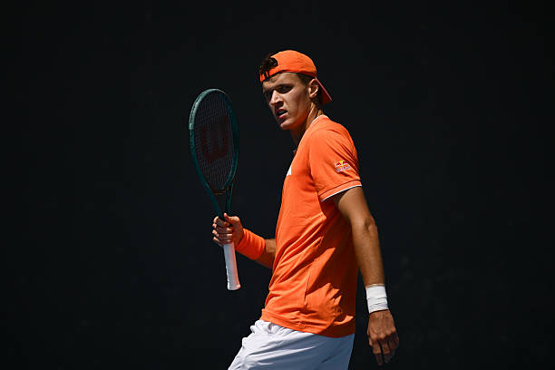 Jakub Mensik, 挑战约科维奇于2026年澳大利亚公开赛。照片：gettyimages