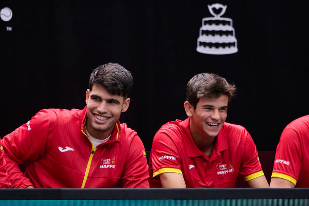 Jódar has already learned from the stars: he was a sparring partner for the Spanish Davis team. Here, with Carlos Alcaraz. Source: Getty