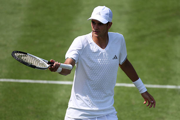 Jódar, despistado por Mochizuki. Foto: gettyimages