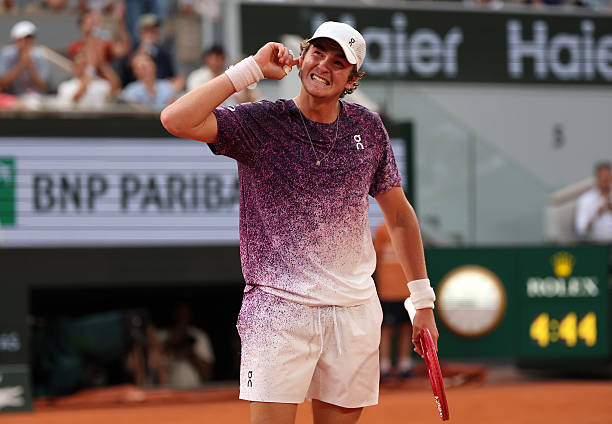 Joao Fonseca en Roland Garros 2026.