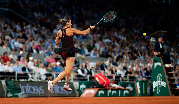 Aryna Sabalenka, noche en Roland Garros. Foto: gettyimages