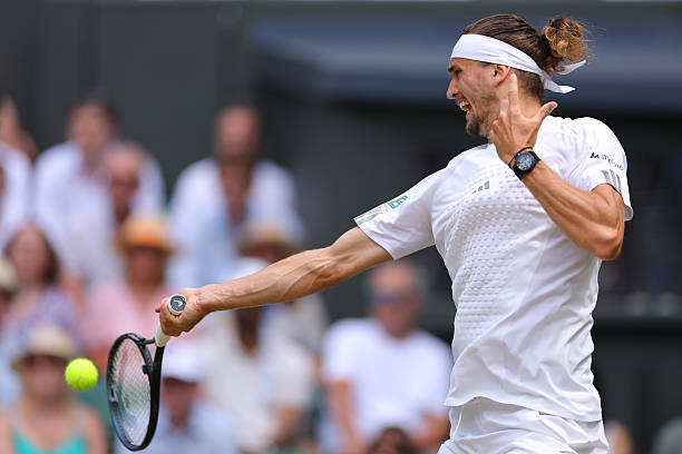 Zverev necesita pegar fuerte con la derecha si quiere ganar en la final. Fuente: Getty