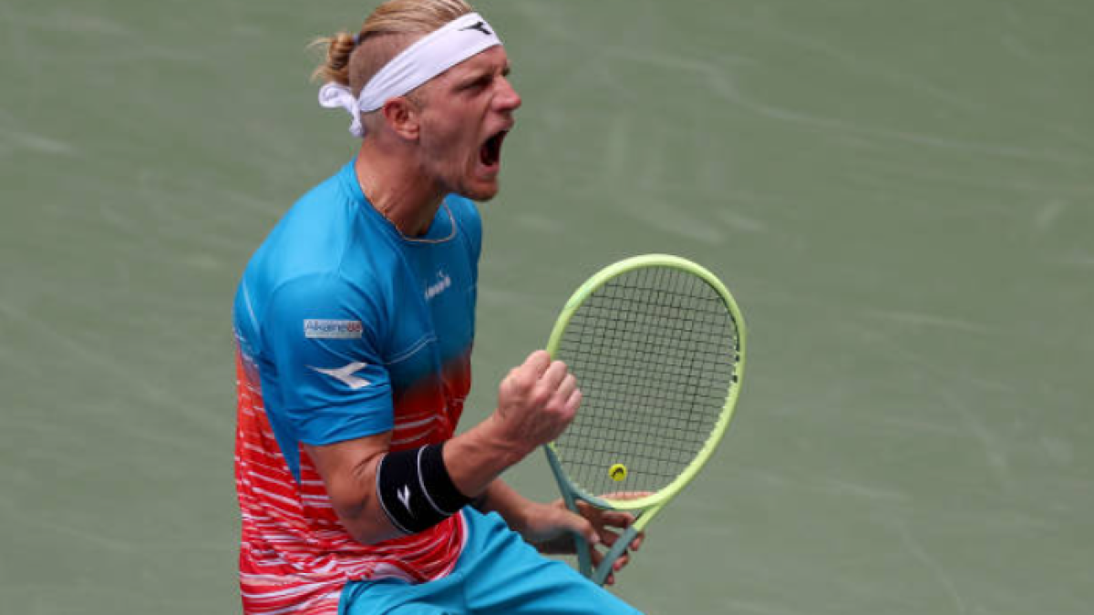 Alejandro Davidovich celebra un punto en el US Open 2022. Fuente: Getty.
