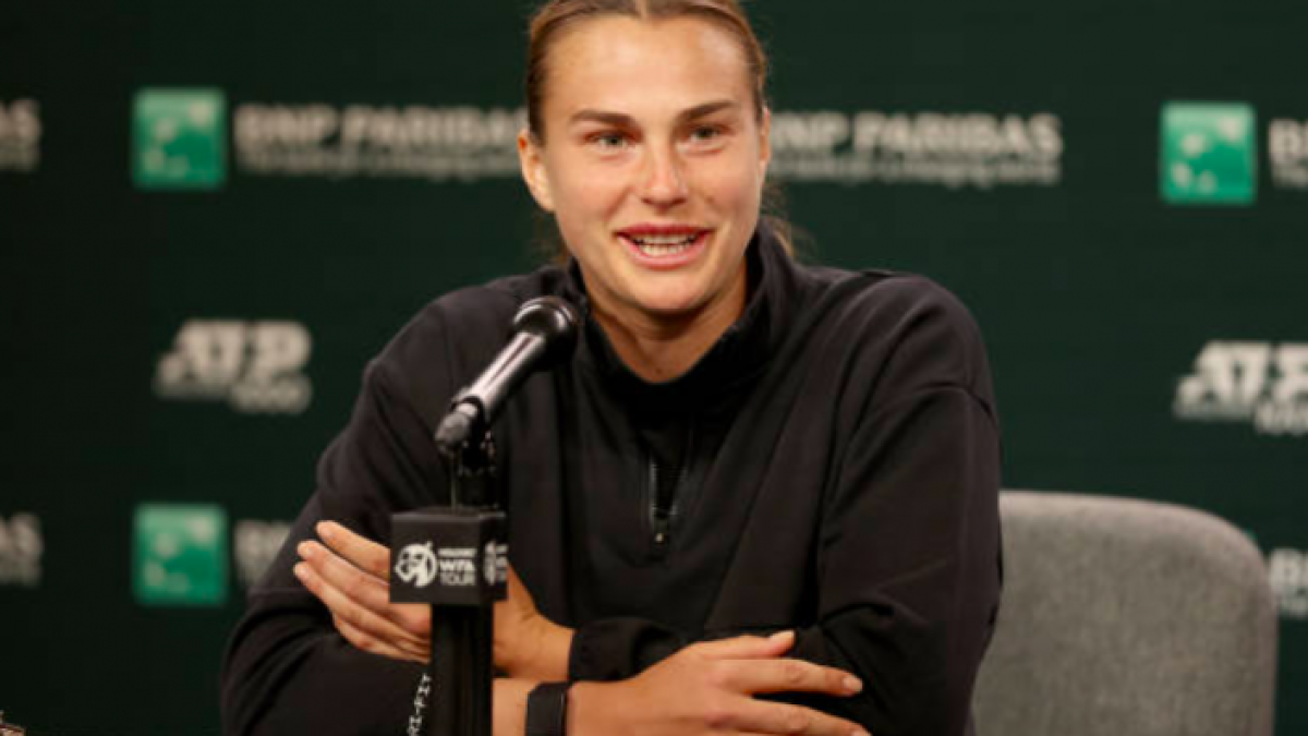 Aryna Sabalenka en la rueda de prensa previa a Indian Wells 2023. Foto: Getty
