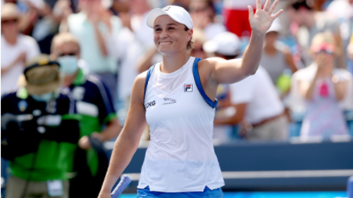 Ashleigh Barty habla como campeona de Cincinnati 2021. Foto: gettyimages