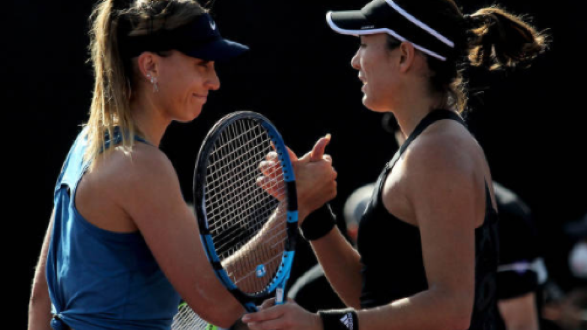 Paula Badosa y Garbiñe Muguruza. Fuente: Getty