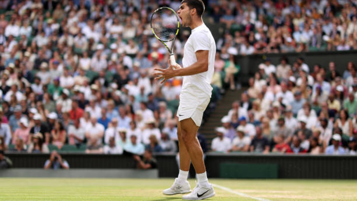 Carlos Alcaraz, en Wimbledon 2022. Foto: Getty