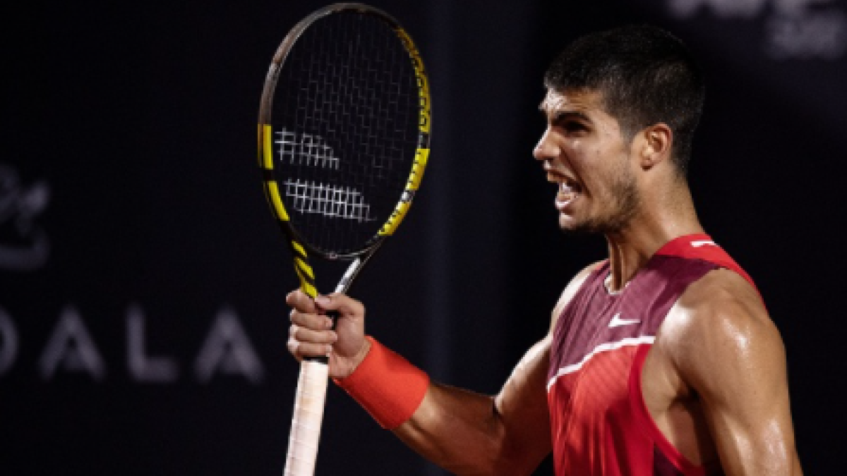 Carlos Alcaraz gana a Fabio Fognini en Río Open 2022. Foto: gettyimages