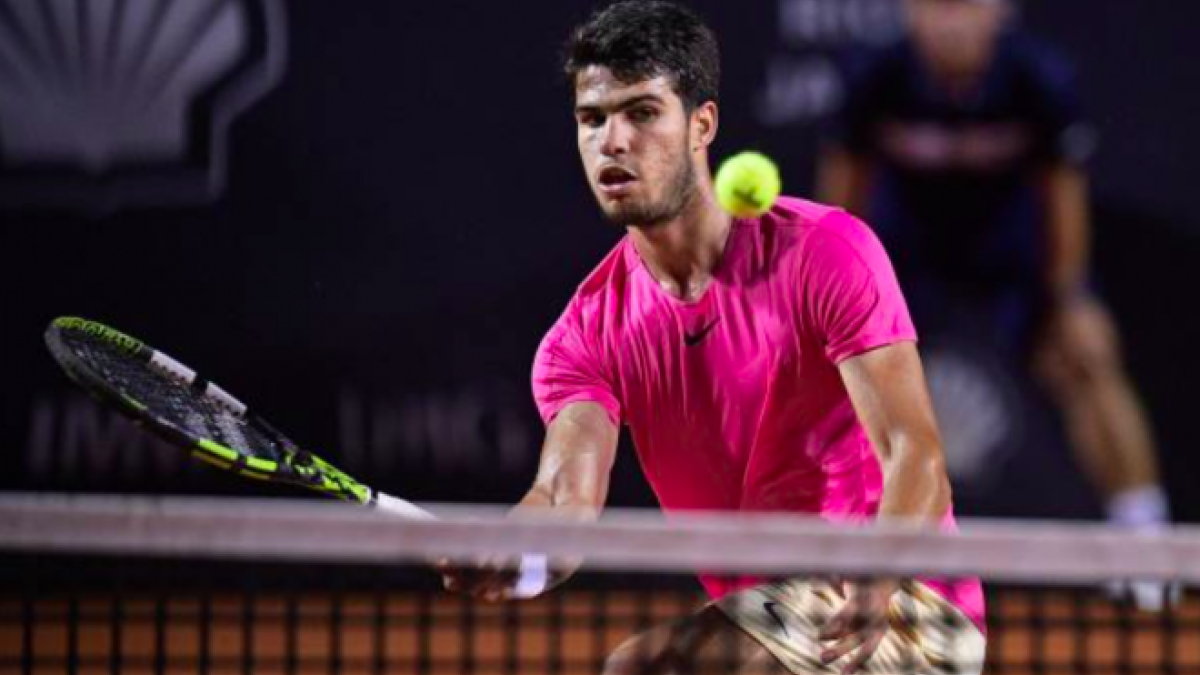 Carlos Alcaraz gana a Fognini. Foto: Getty