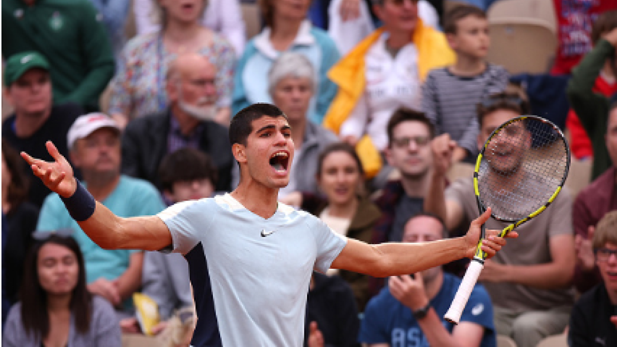 Carlos Alcaraz gana a Albert Ramos en Roland Garros 2022. Foto: gettyimages
