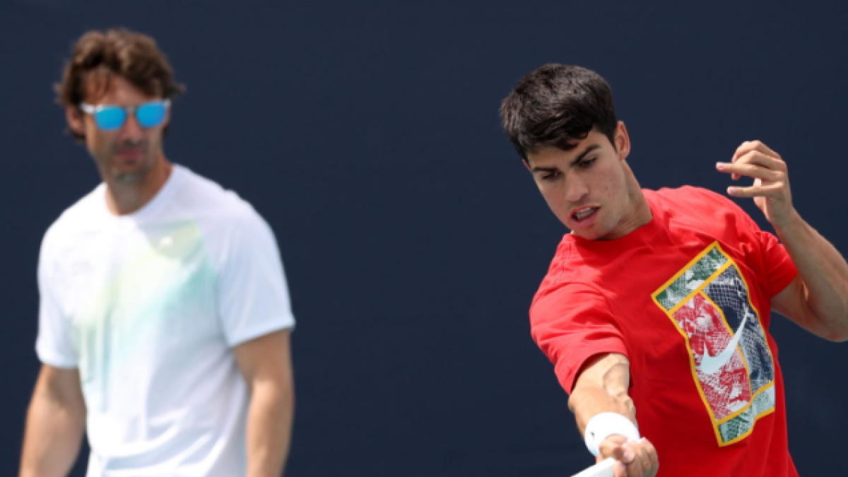 Juan Carlos Ferrero y Carlos Alcaraz. Foto: Getty