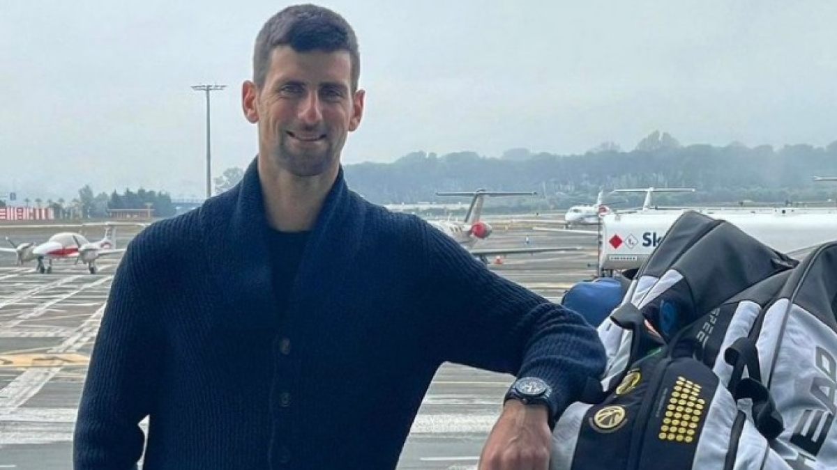 Djokovic podrá volar a Australia y jugar el primer grande del año.