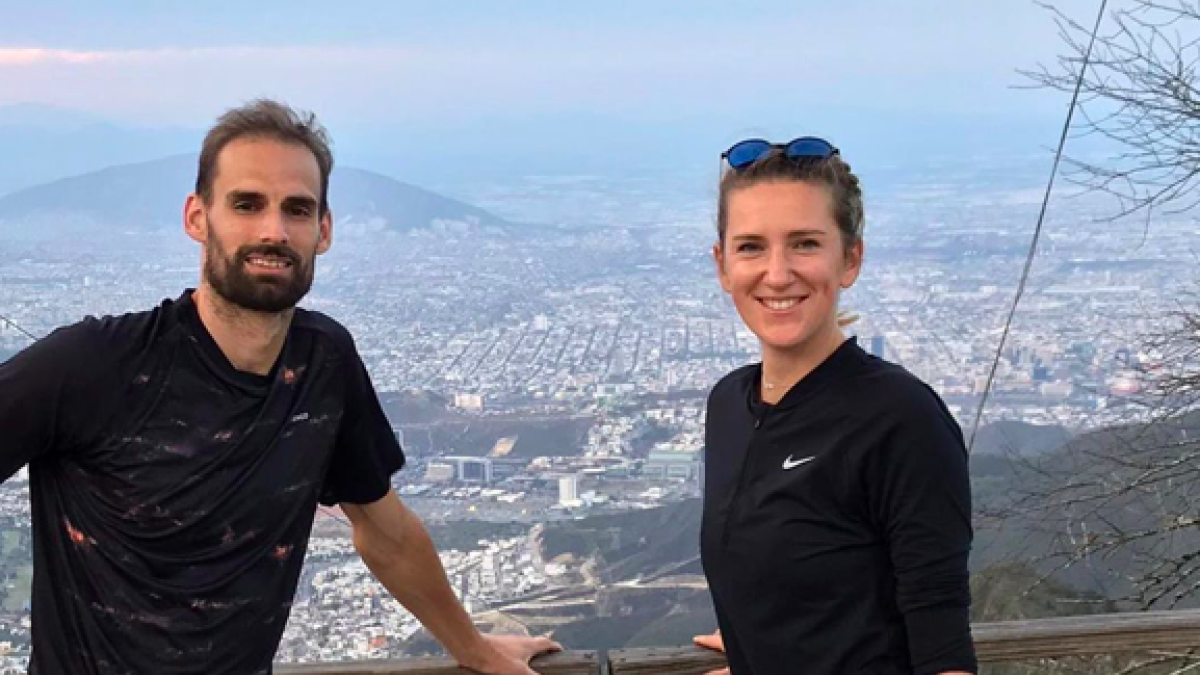 Dorian Descloix junto a Victoria Azarenka.