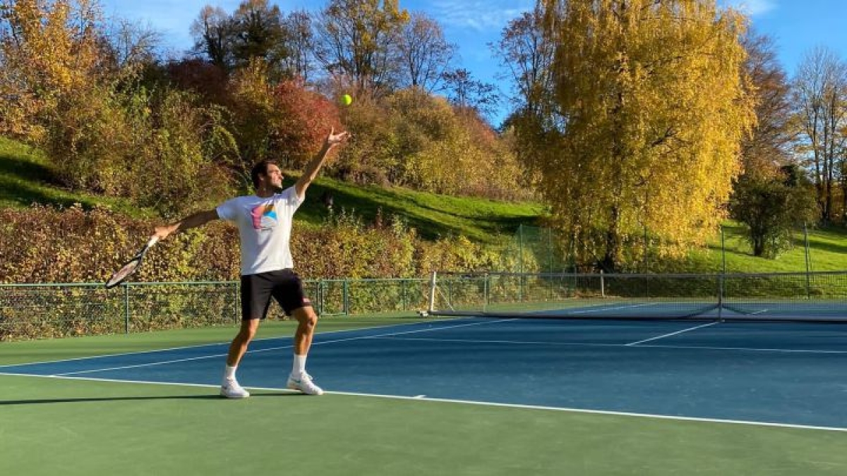 ¿Por qué necesitó Federer una segunda operación en su rodilla? Foto: @RogerFederer