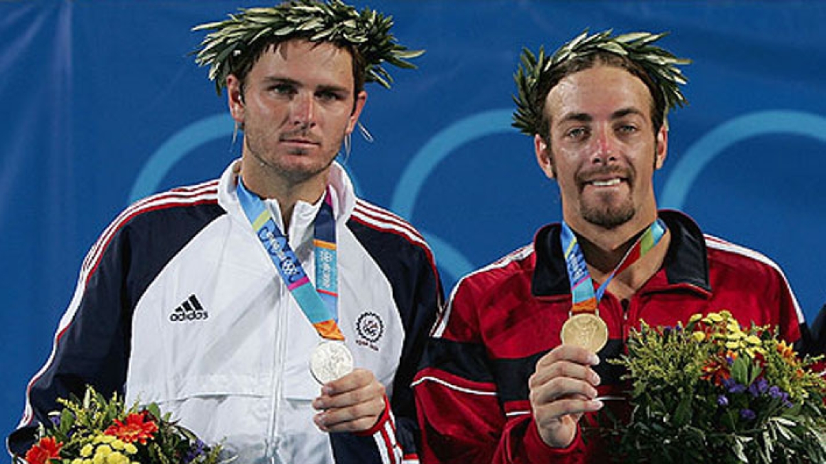 Mardy Fish junto a Nico Massú