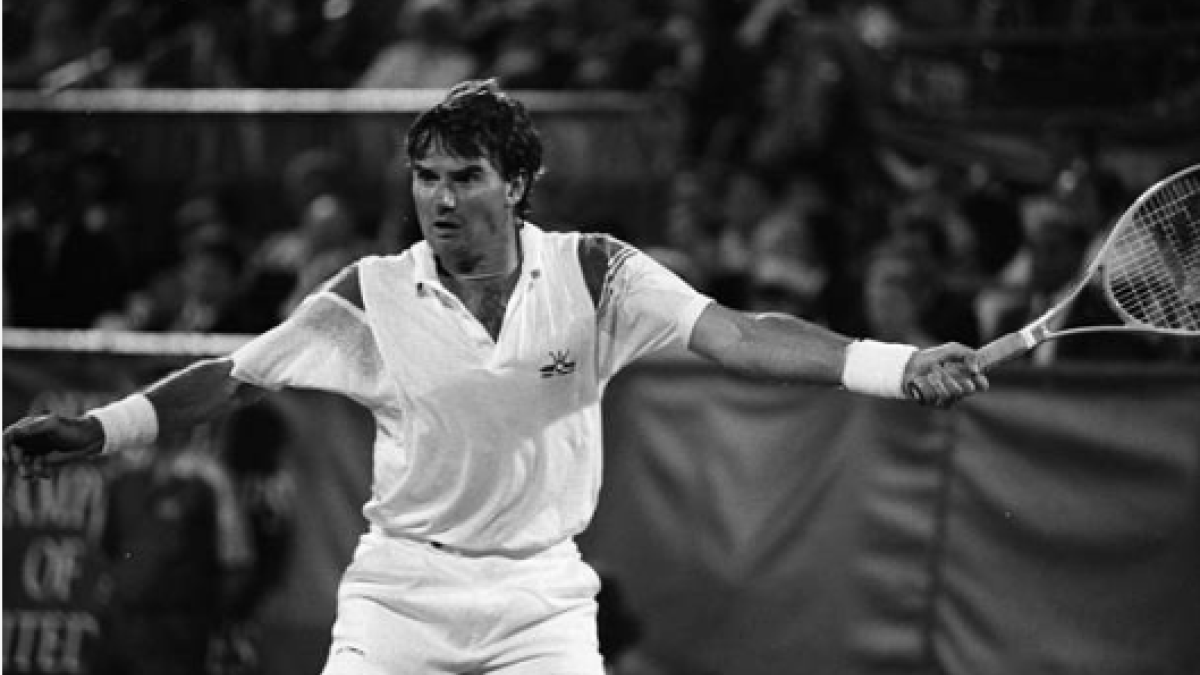 Jimmy Connors jugando en Flushing Meadows. Fuente: Getty