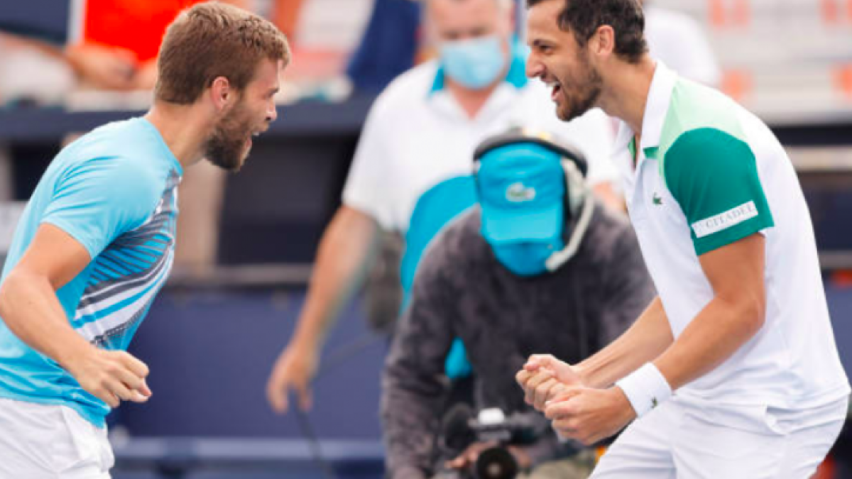 Nikola Mektic y Mate Pavic celebran su título en Miami. Fuente: Getty