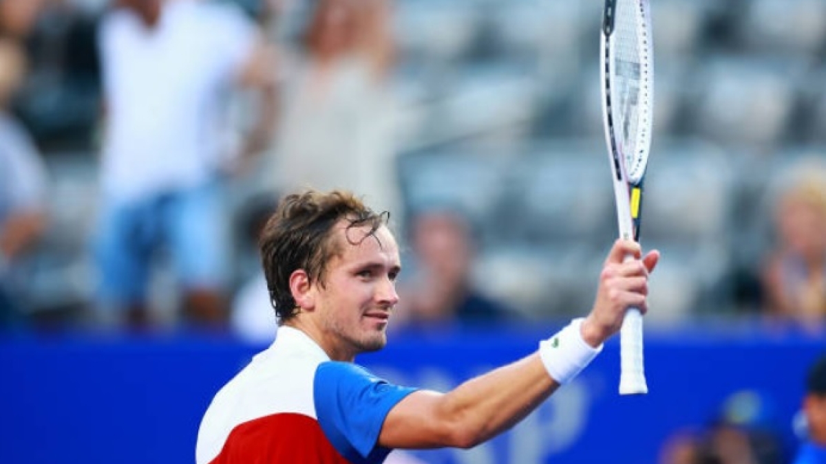 El número uno del mundo Daniil Medvedev podrá seguir compitiendo finalmente. Foto: Getty