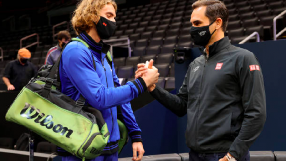 Stefanos Tsitsipas y Roger Federer en la Laver Cup. Fuente: Getty