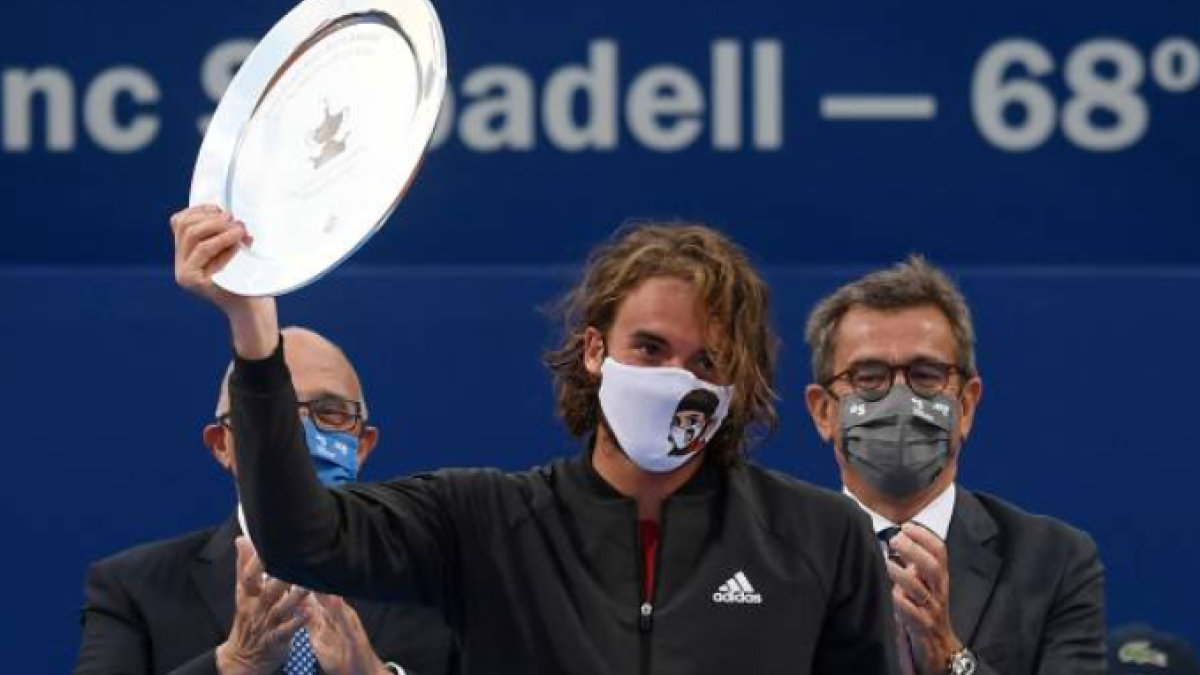 Tsitsipas: "He estado a dos centímetros de ganar el partido"