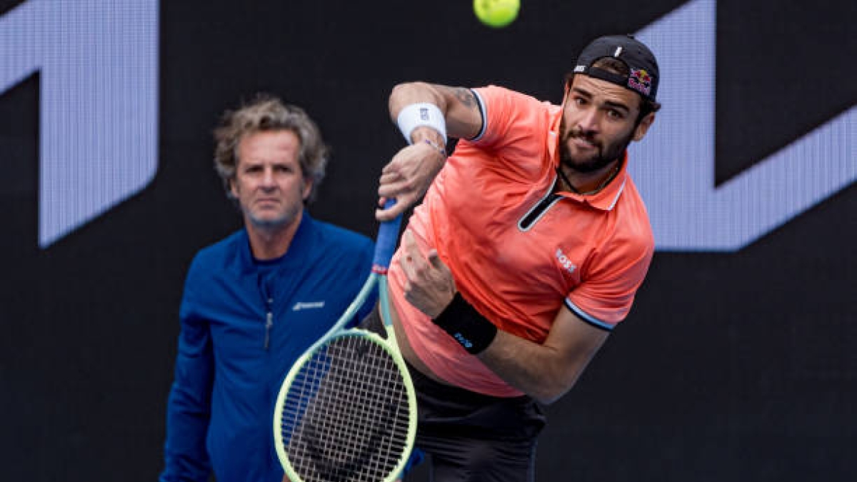 Matteo Berrettini entrena bajo la mirada de Francis Roig. Fuente: Getty