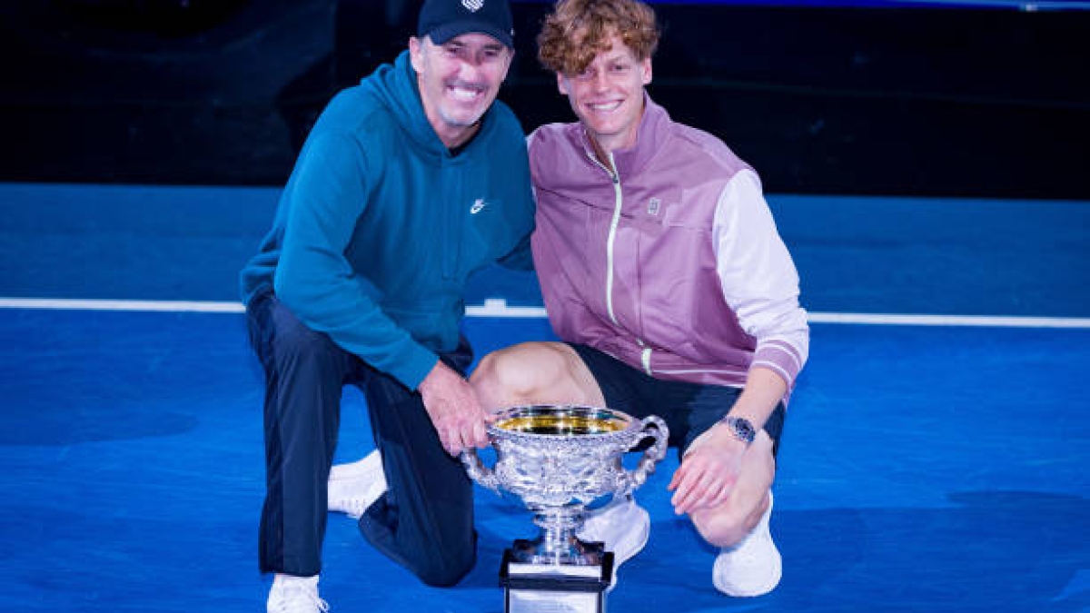 Darren Cahill y Jannik Sinner. Fuente: Getty