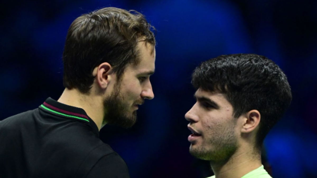 Daniil Medvedev y Carlos Alcaraz. Foto: Getty