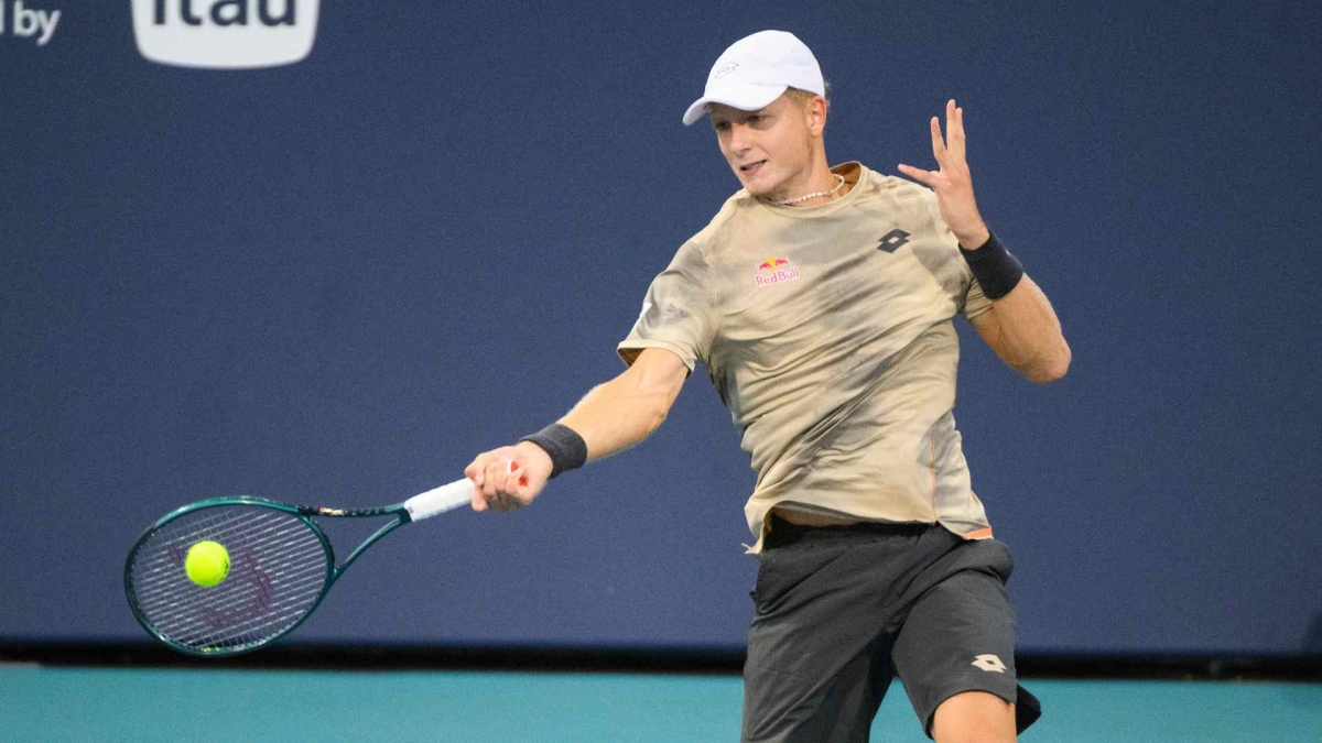 Martín Landaluce gana en Miami Open 2024. Foto: gettyimages
