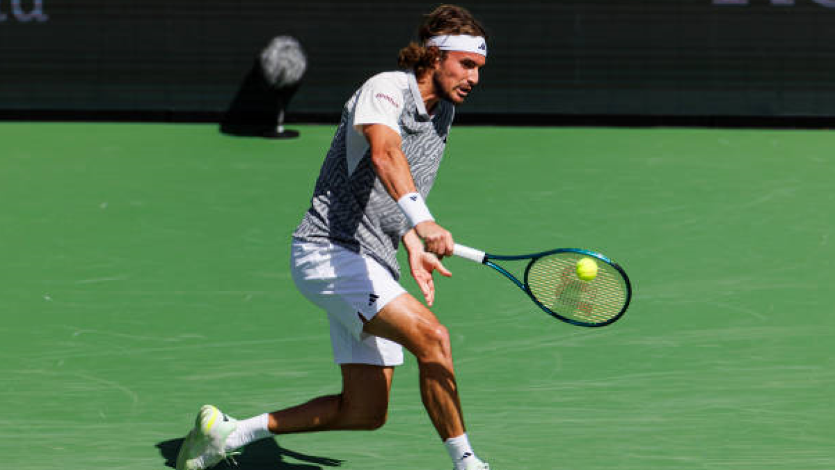 Stefanos Tsitsipas en Indian Wells 2024. Foto: getty