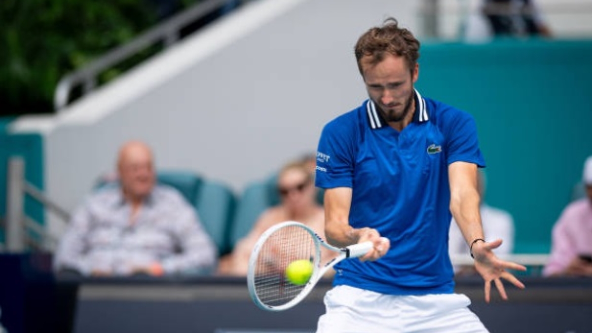 Medvedev confiesa cómo es su relación actual con Tsitsipas. Foto: Gettyimages