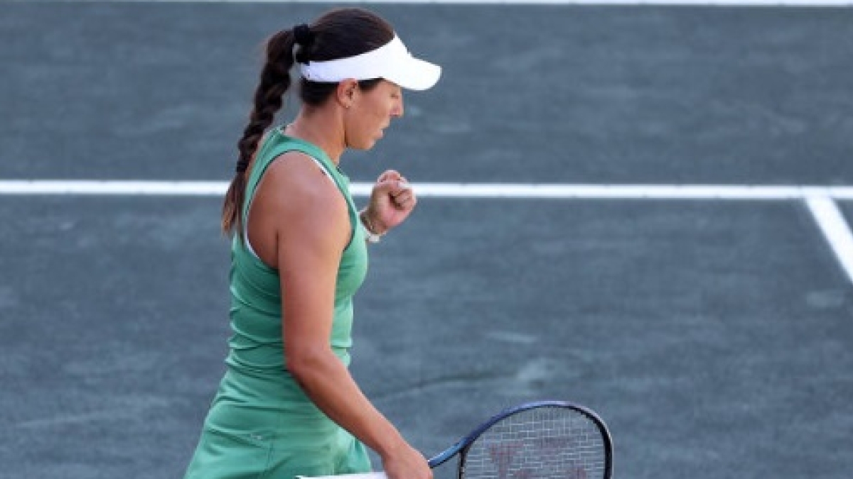 WTA Charleston 2024. Pegula se lleva un partidazo en tres sets ante Azarenka y espera a Kasatkina. Foto: Gettyimages