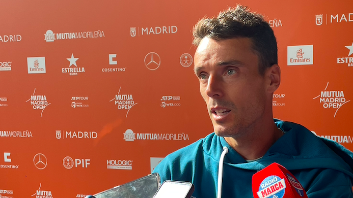 Roberto Bautista hablando con los medios en el Mutua Madrid Open. Fuente: Punto de Break