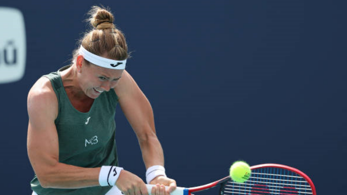 Marie Bouzkova en el Miami Open 2024. Foto: getty