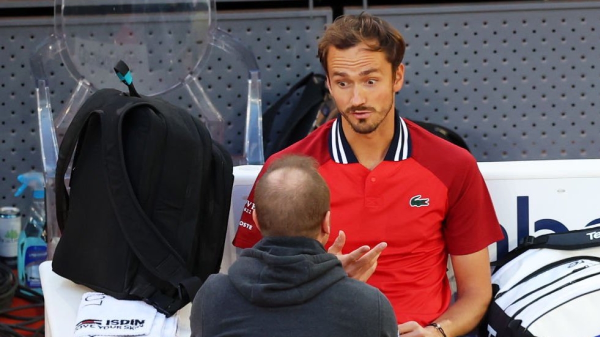 Medvedev se retira por lesión y Lehecka avanza directamente a semifinales en Madrid. Foto: Getty