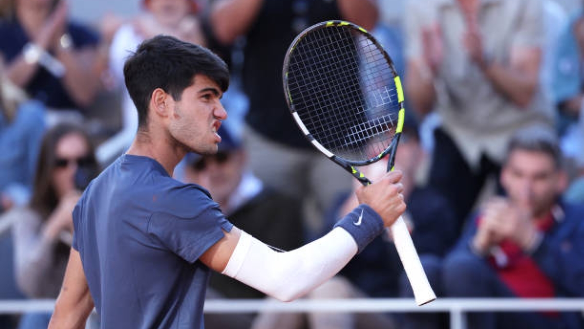 Carlos Alcaraz en Roland Garros 2024. Foto: Getty