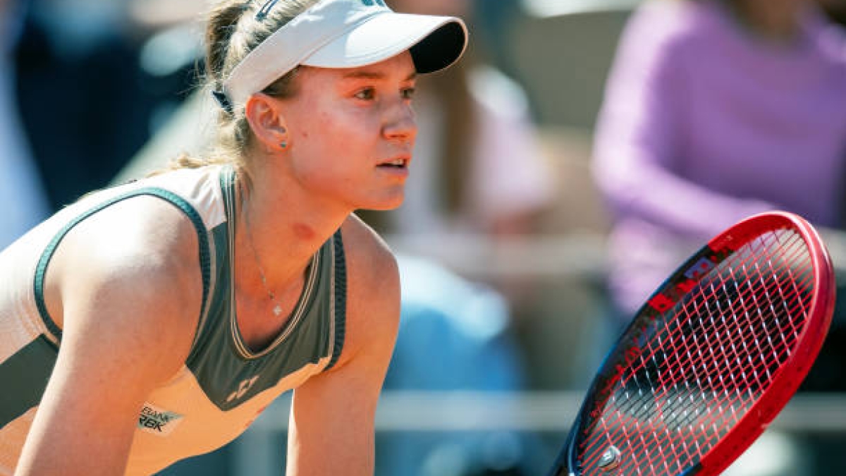 Elena Rybakina en Roland Garros 2024. Foto: Getty